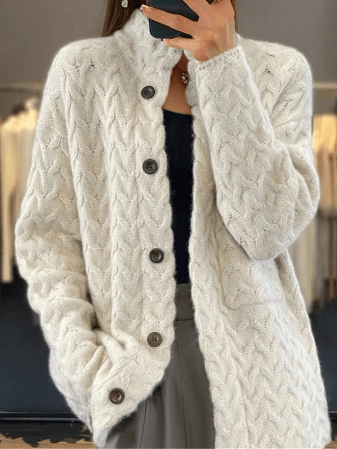 Gilet tricoté femme sans manches boutons devant