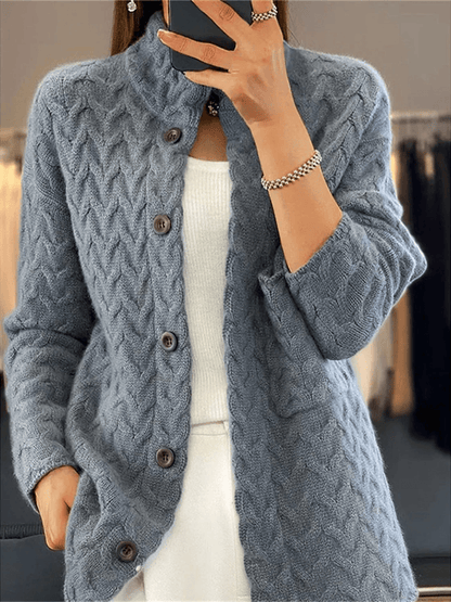 Gilet tricoté femme sans manches boutons devant