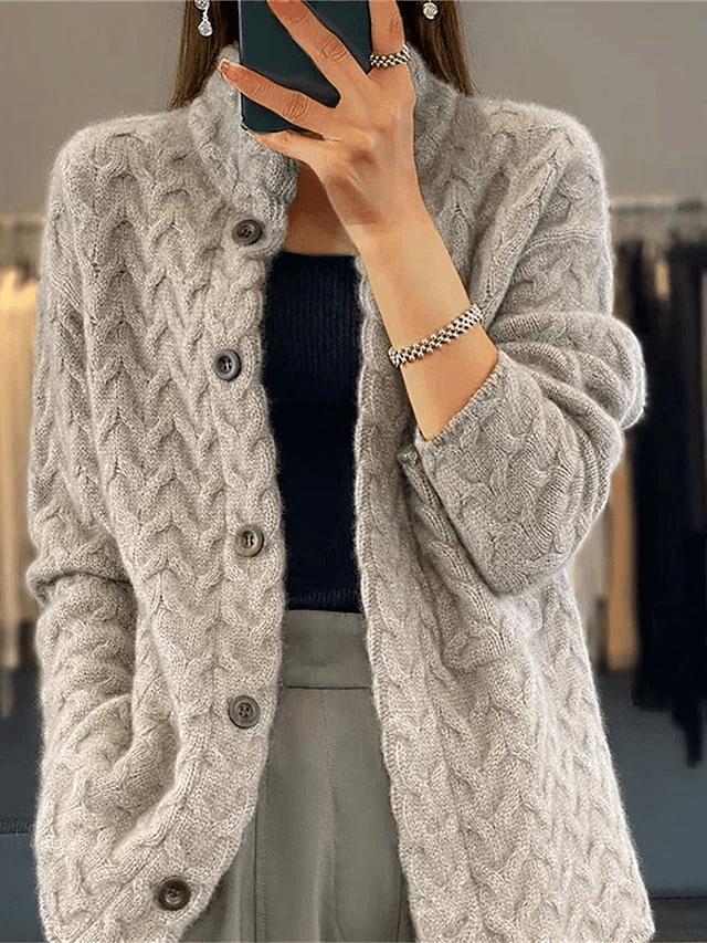 Gilet tricoté femme sans manches boutons devant