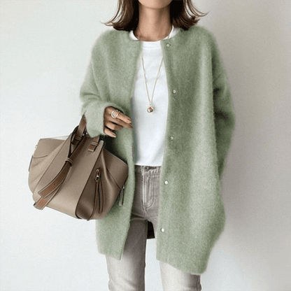 Gilet femme élégant maille tricotée coupe ajustée automne hiver