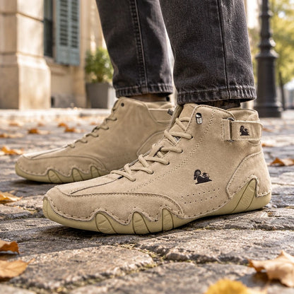 Barnaby – Boots Orthopédiques en Daim