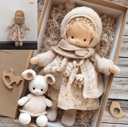 Poupée artisanale style Waldorf coton fibres naturelles 28cm lavable dès 3 ans